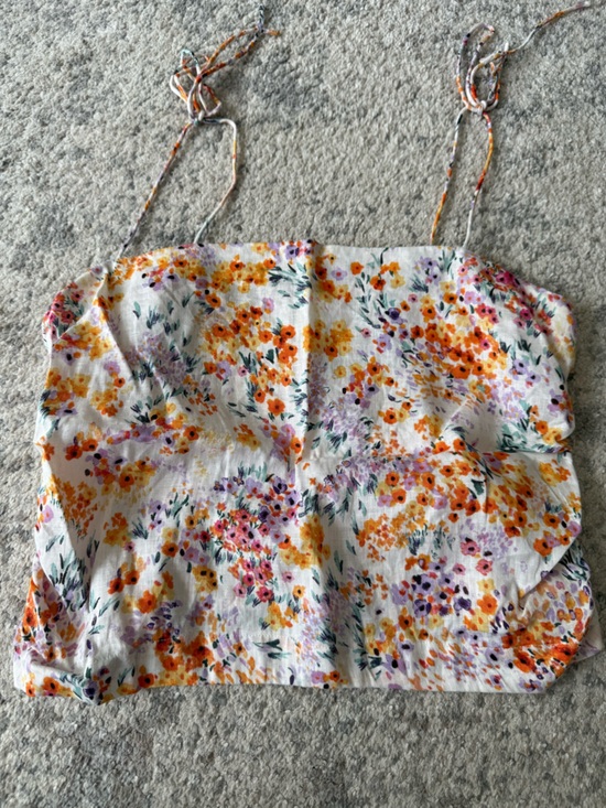 H&M Tops - H&M Floral Crop Top with Tie Straps